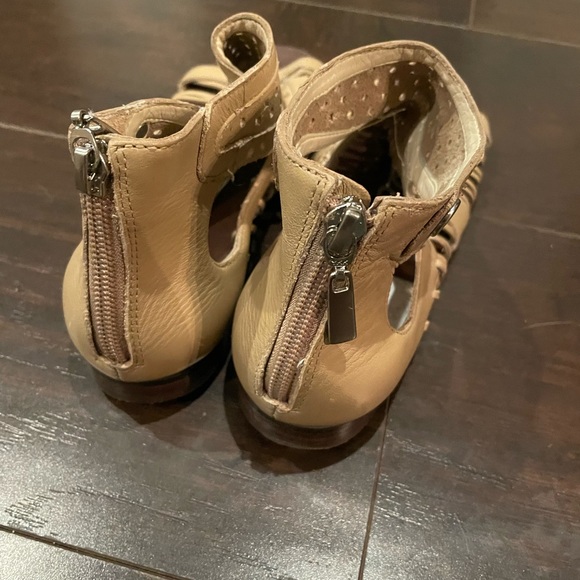 Sam Edelman gladiator sandals size 6 or 37 - Picture 4 of 5